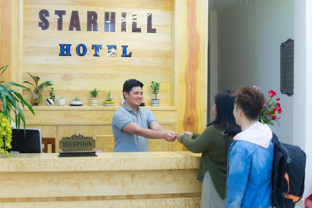 דה לאט Starhill Hotel מראה חיצוני תמונה